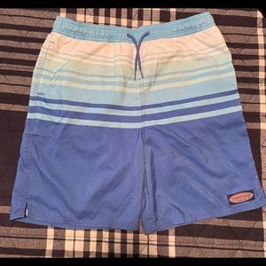 Boys Vineyard Vines Trunks